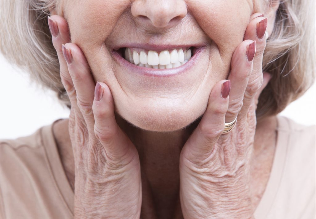 These 4 Signs Could Mean You Need Dentures